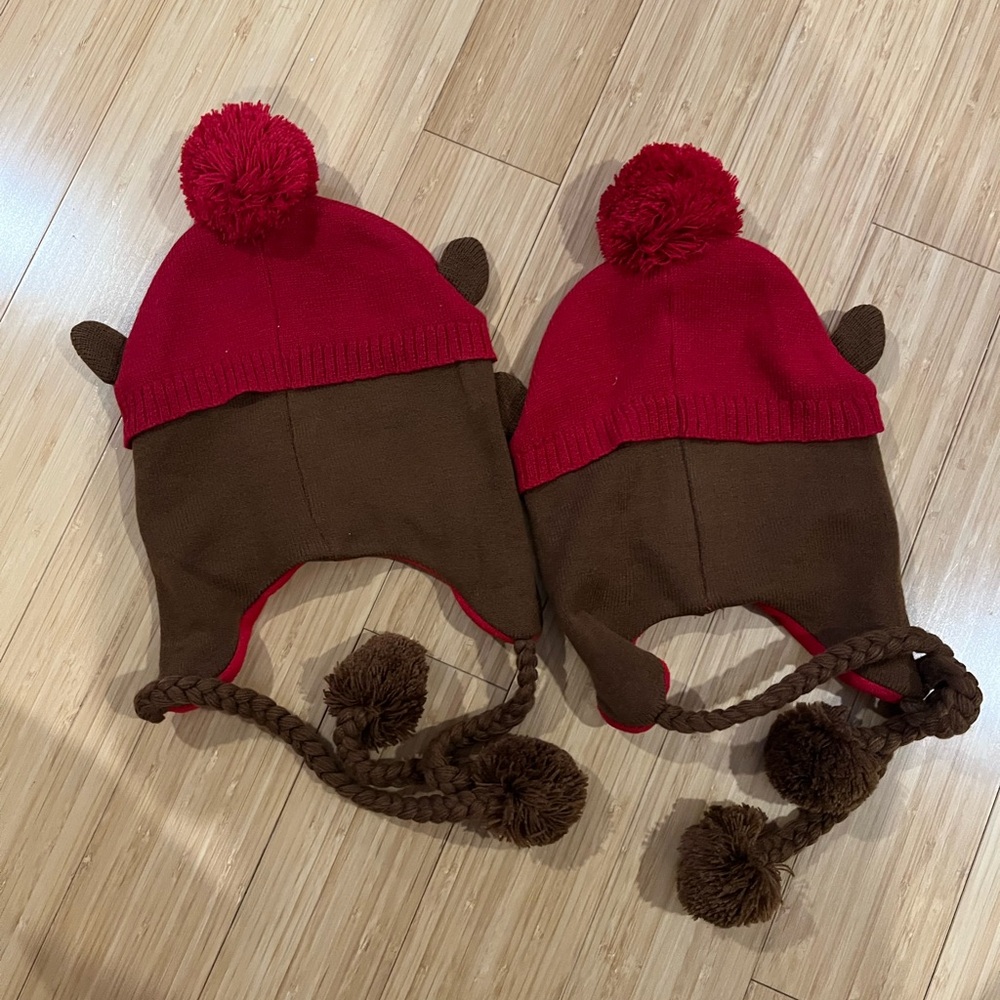 Set of 2. Red and Brown Buc-ee’s Knit Hat - Picture 2 of 3
